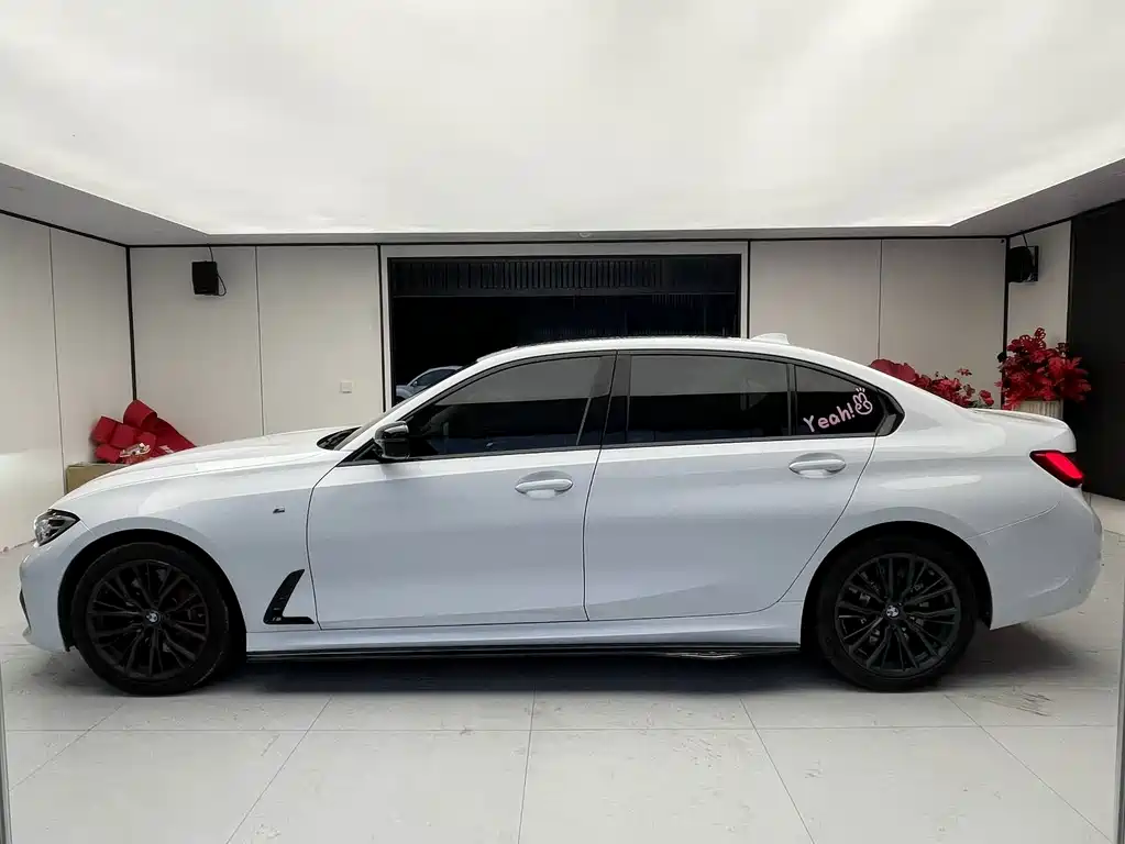 BMW 3 Series — миниатюра 4