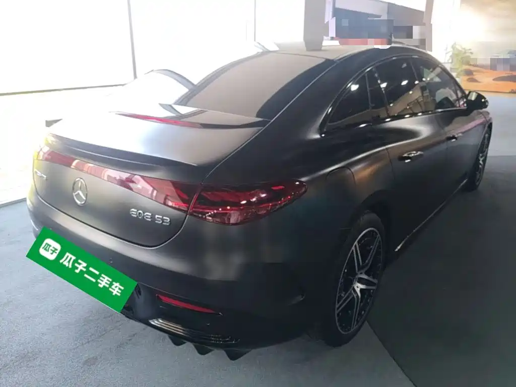 Mercedes-Benz EQE AMG — миниатюра 7