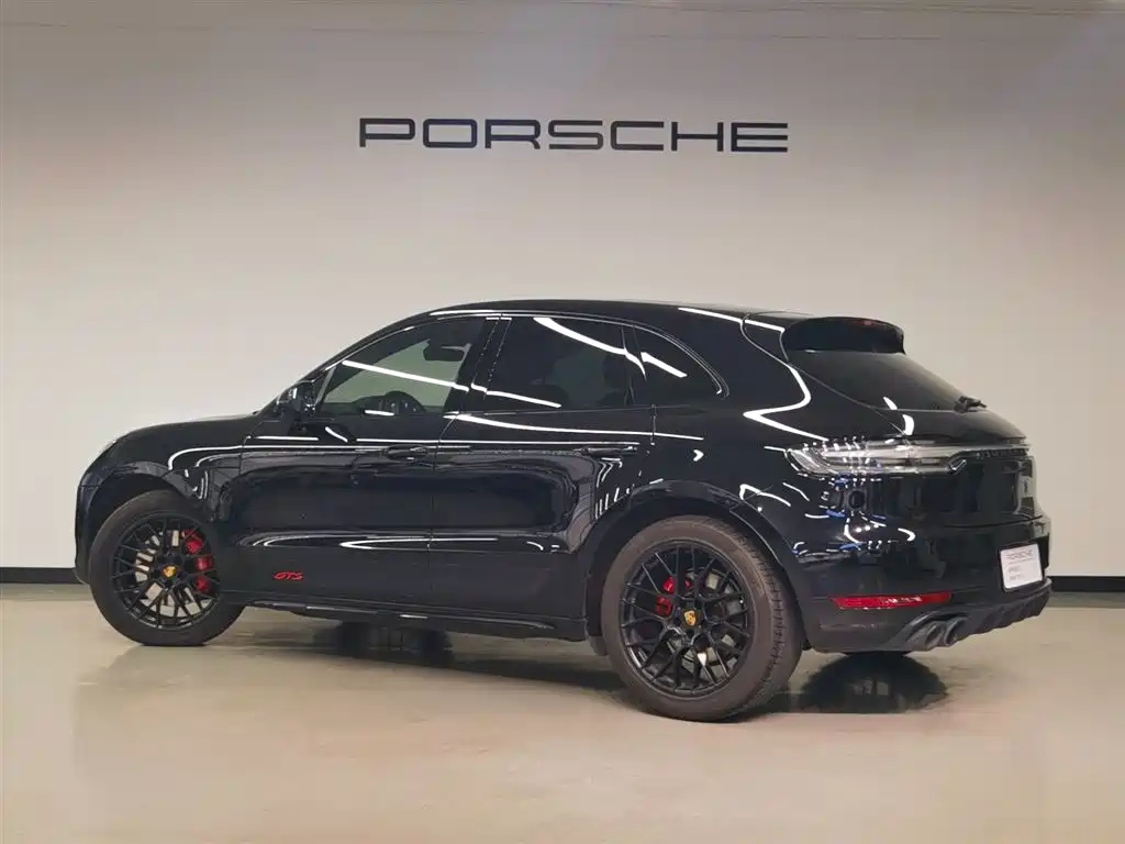 Porsche Macan — миниатюра 3