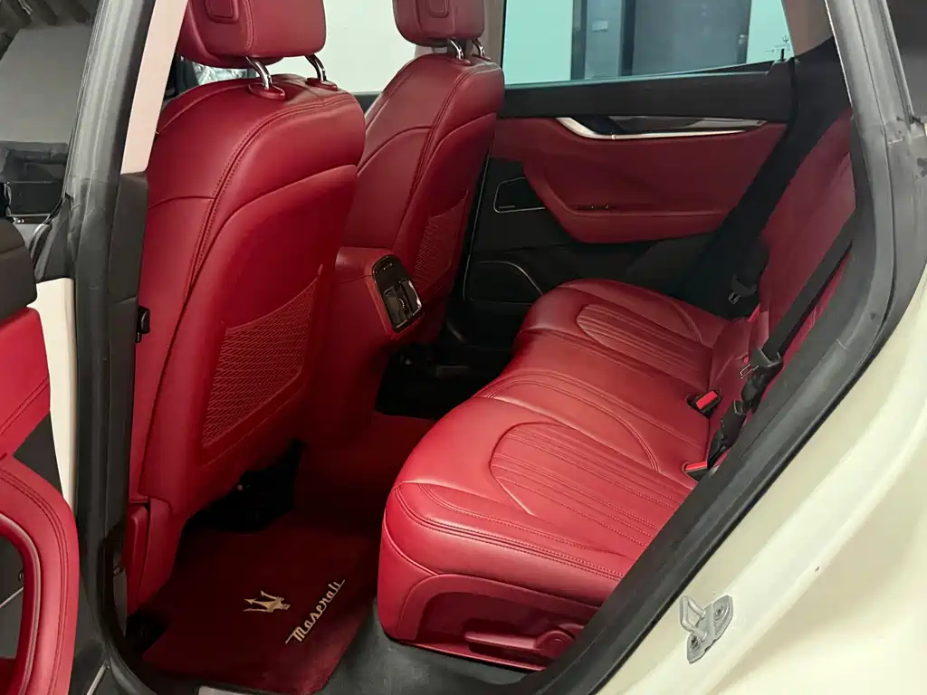 Maserati Levante — миниатюра 8