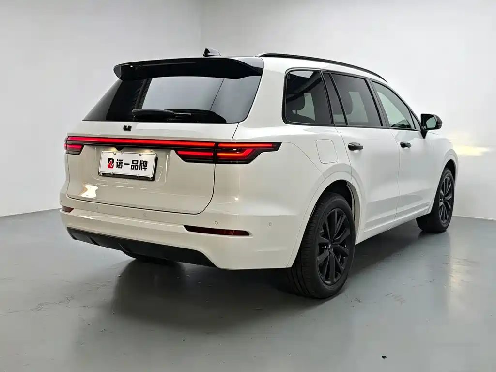 Li Auto Li ONE — миниатюра 3