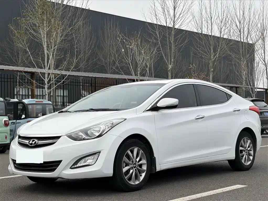 Hyundai Elantra Langdong 2016