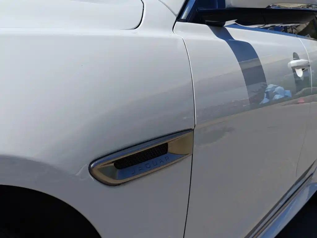 Jaguar XEL 2024 2.0T 250PS R-DYNAMIC S Sport