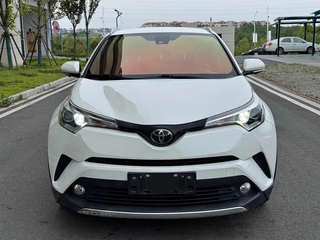 Toyota IZOA — миниатюра 2