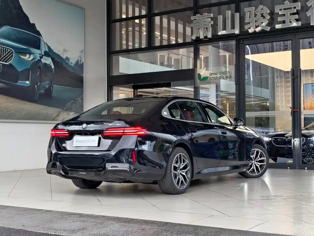 BMW i5 — миниатюра 3