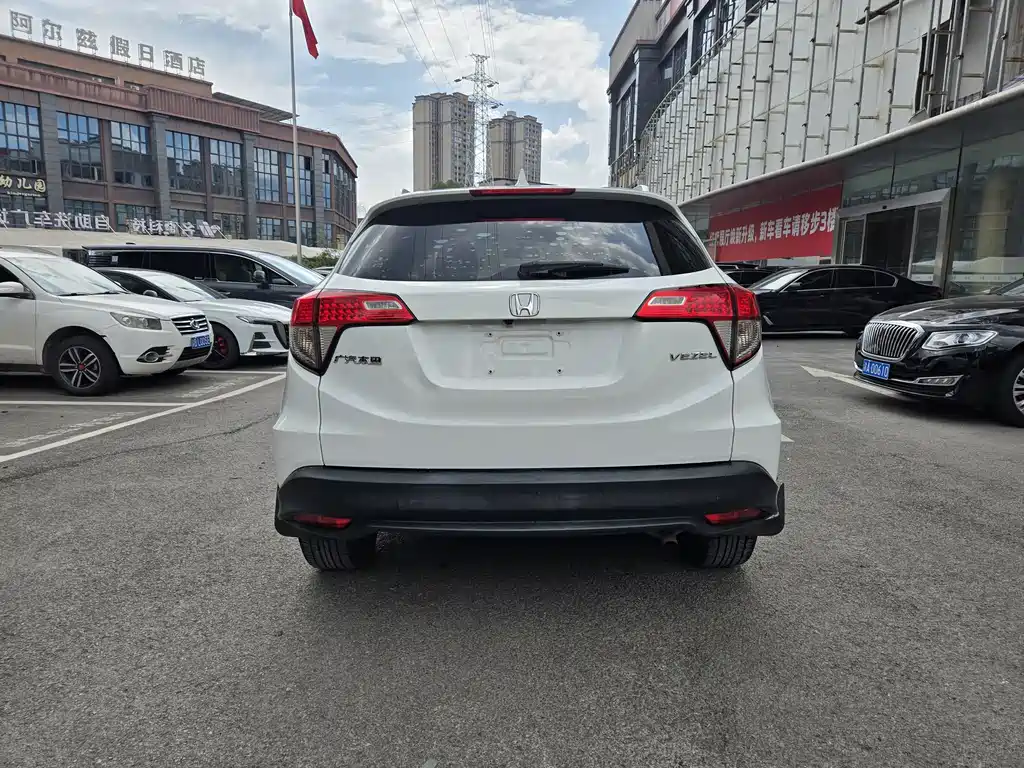 Honda Vezel — миниатюра 9