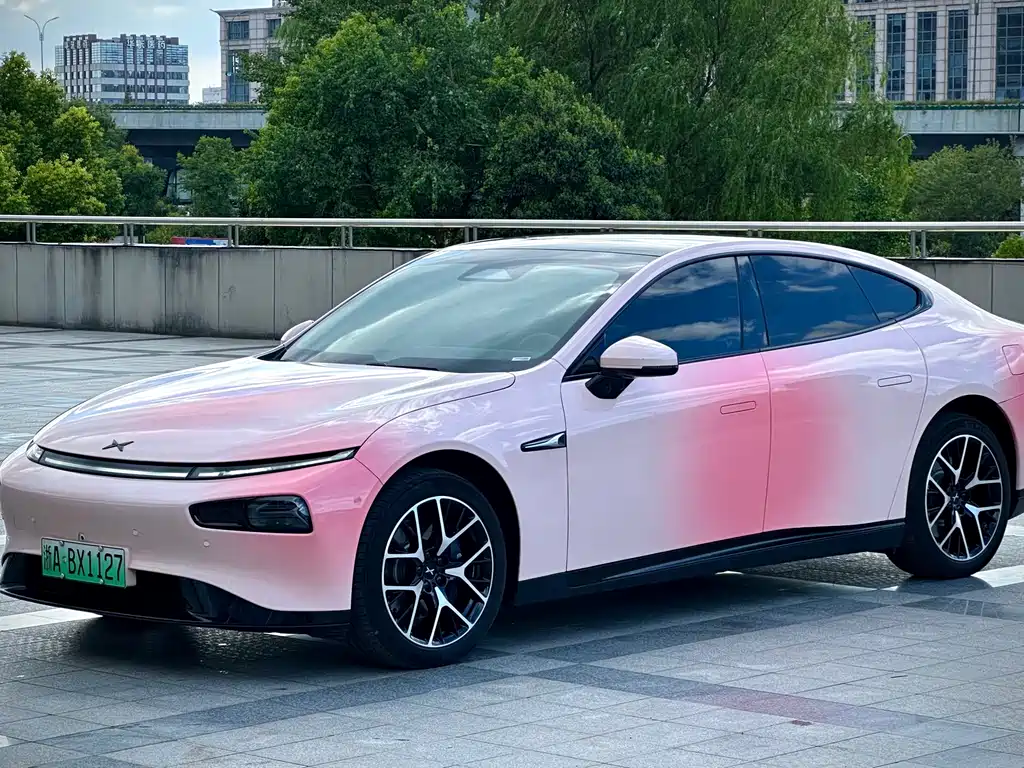 XPeng P7