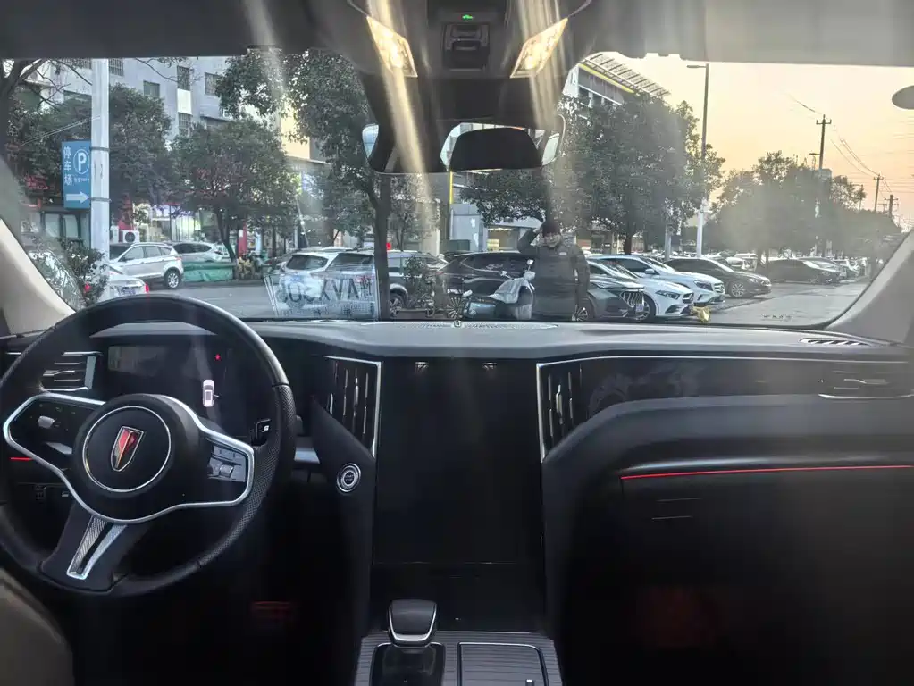 Hongqi HONGQI HS7 PHEV