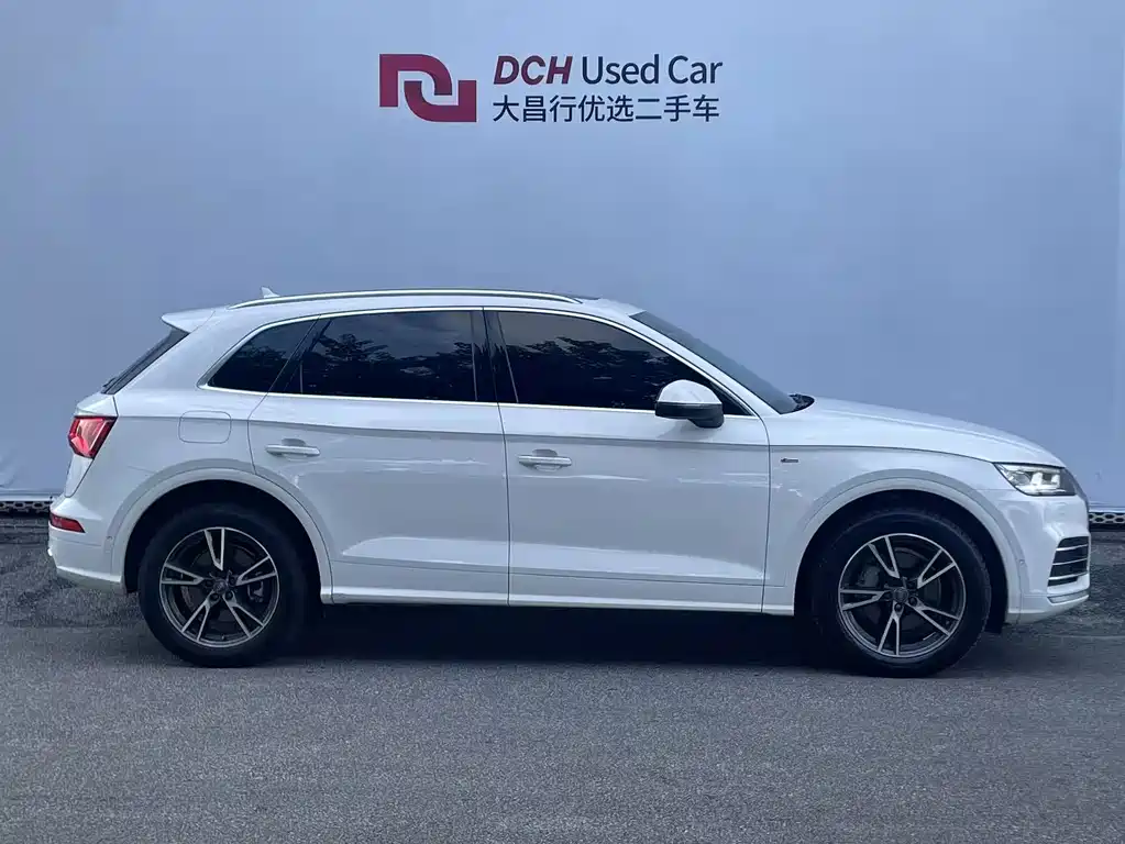 Audi Q5L — миниатюра 3