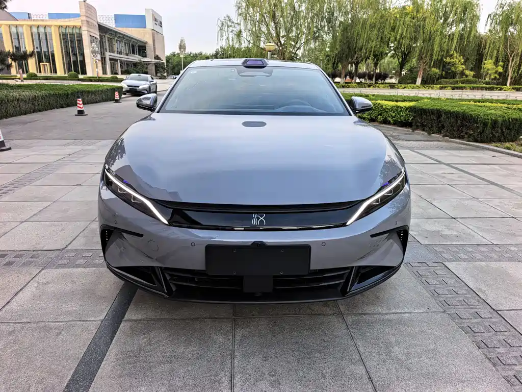 Byd Han 2025