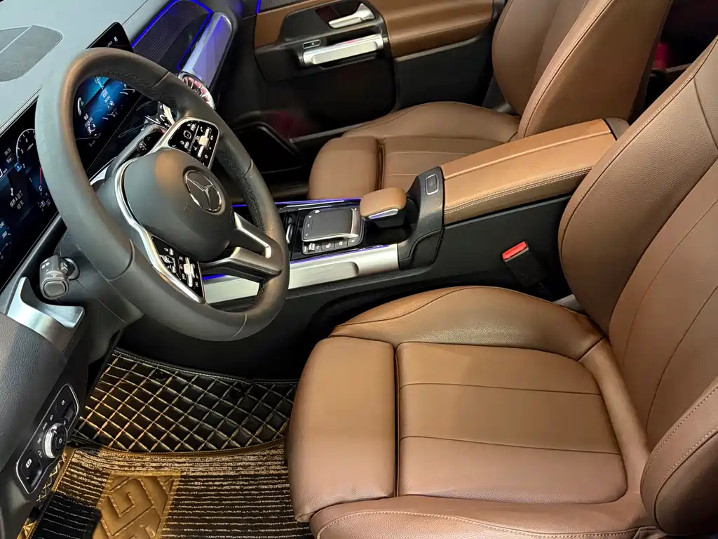 Mercedes-Benz GLB — миниатюра 7