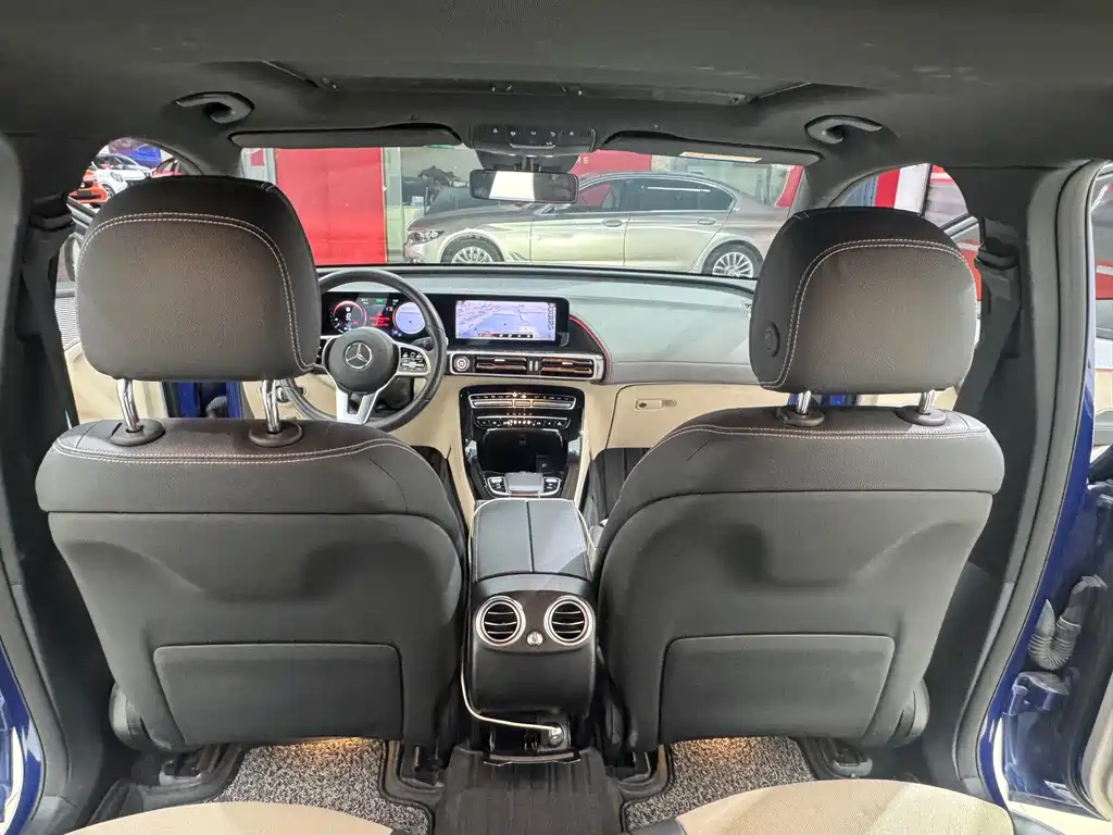 Mercedes-Benz EQC — миниатюра 9