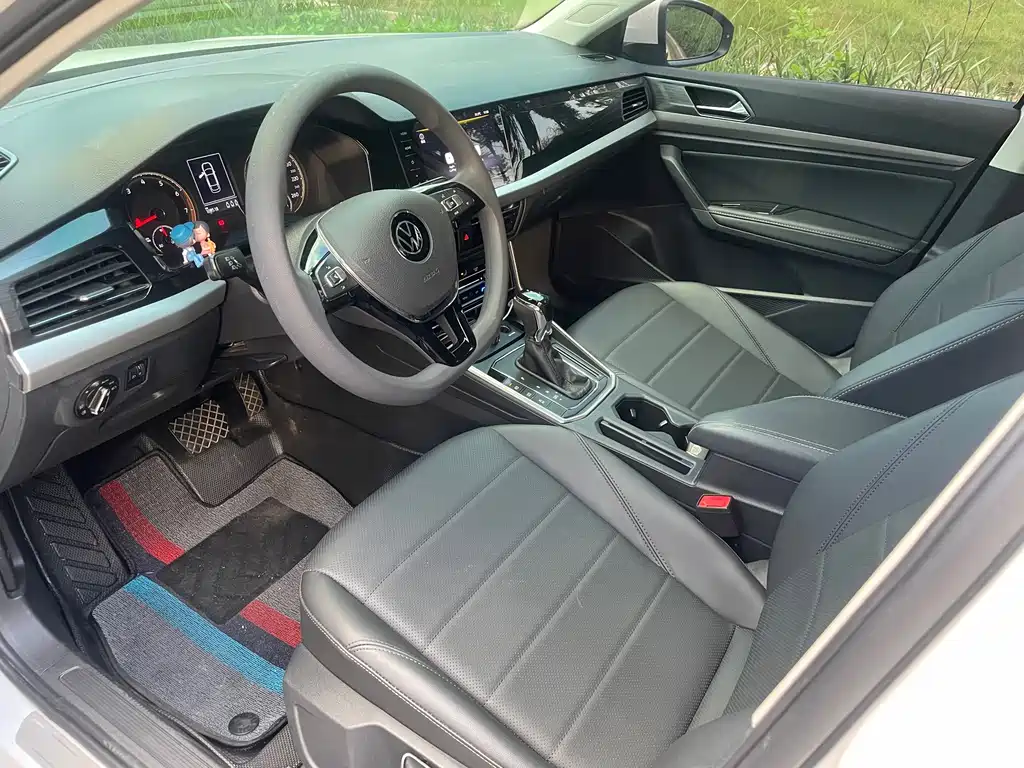 Volkswagen Lavida — миниатюра 7