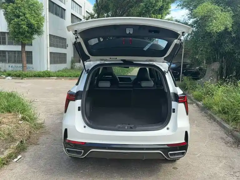 Changan Changan CS75PLUS — миниатюра 8