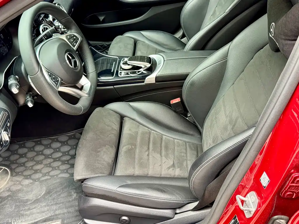 Mercedes-Benz C-Class — миниатюра 7