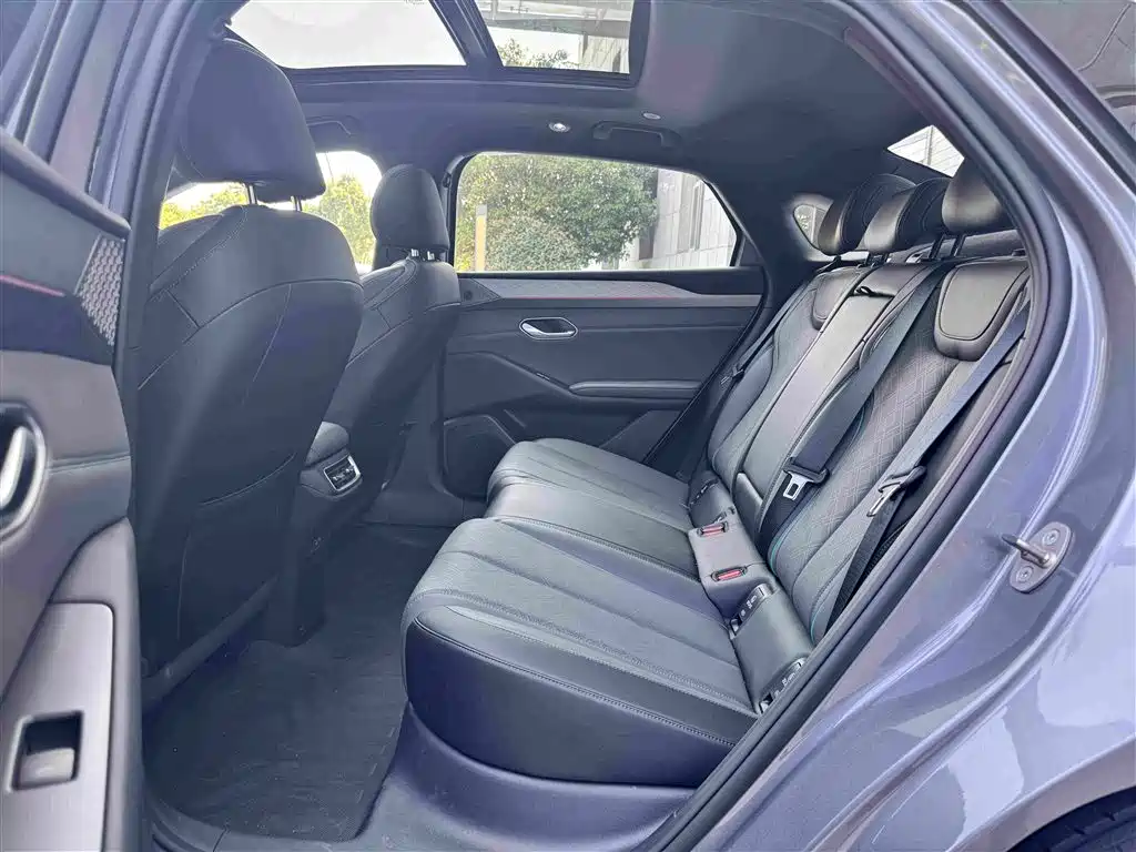 BYD Qin L — миниатюра 5