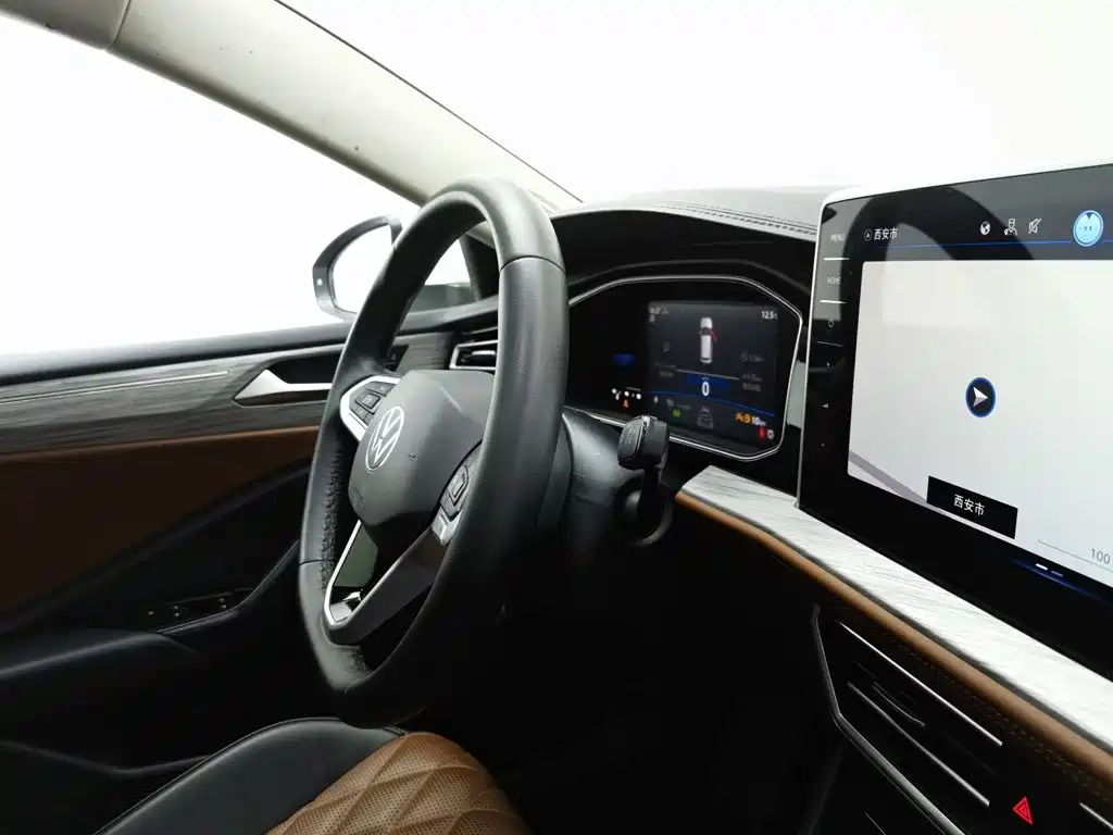 Volkswagen Sagitar — миниатюра 22