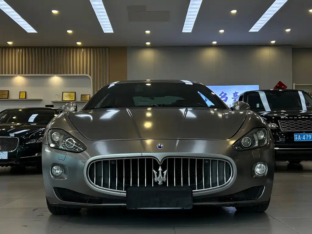 Maserati GranTurismo — миниатюра 2