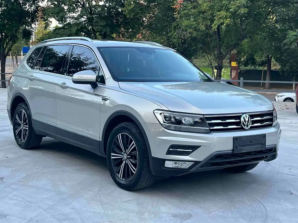 Volkswagen Tiguan L — миниатюра 3