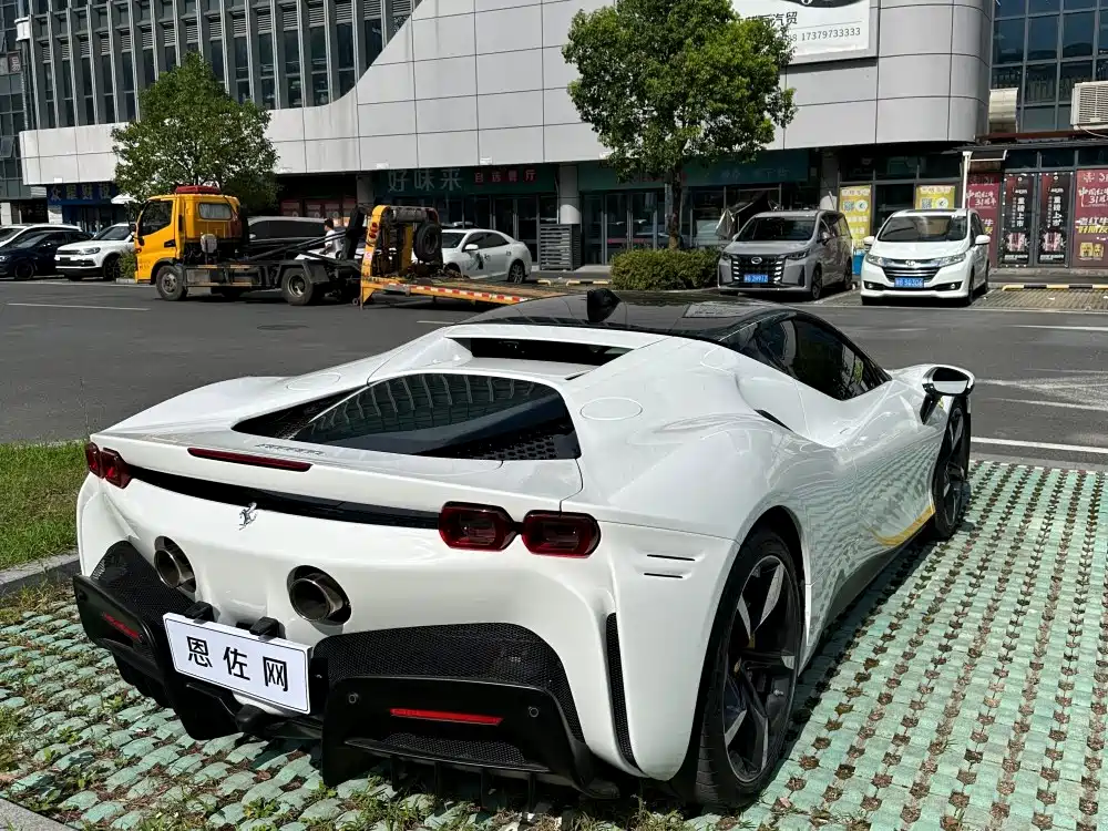 Ferrari SF90 — миниатюра 9