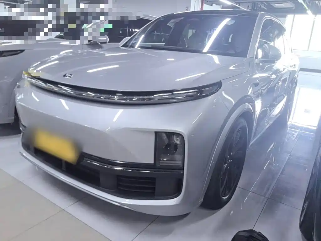 Li Auto L8 2023 Pro