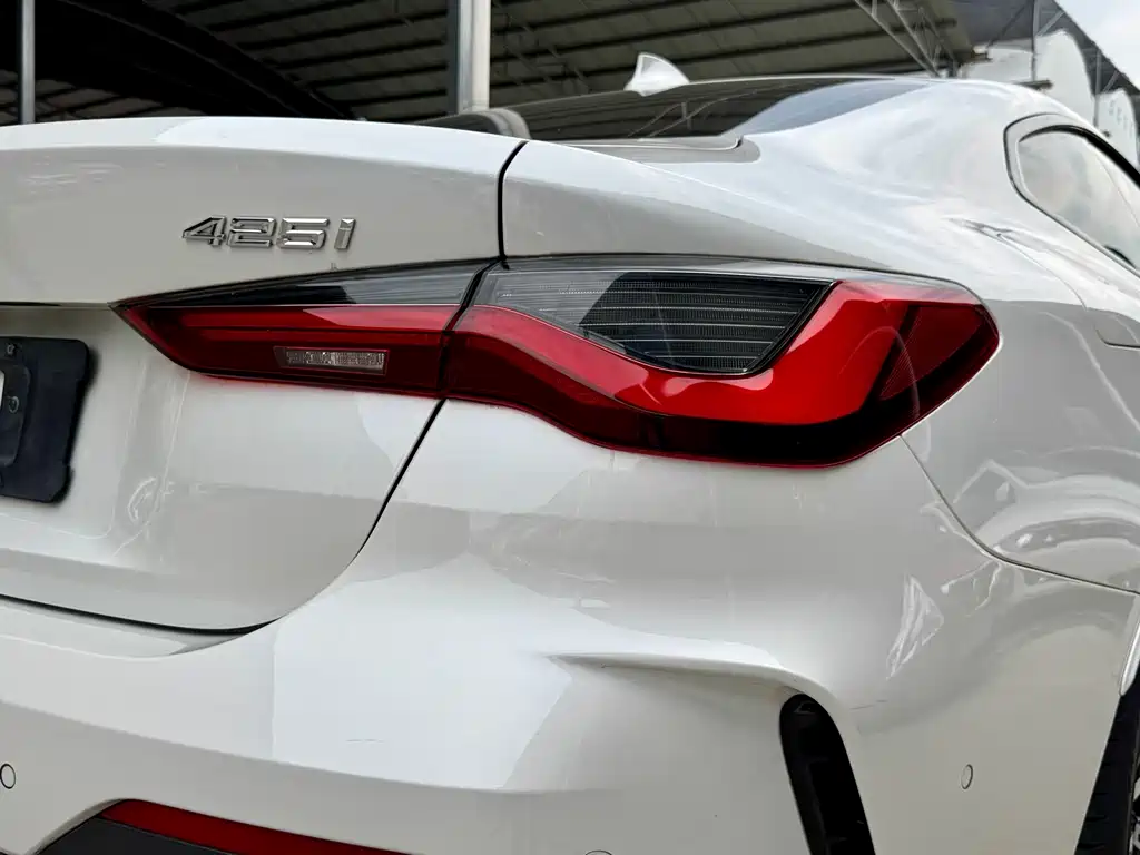 BMW 4 Series — миниатюра 27