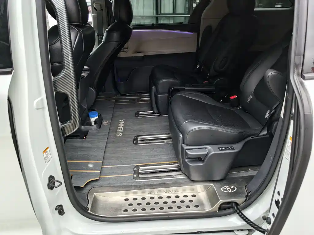 Toyota Sienna 2021 2.5L Comfort