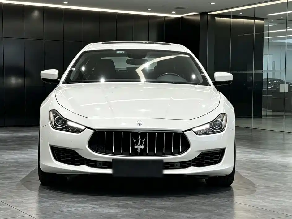 Maserati Ghibli — миниатюра 2