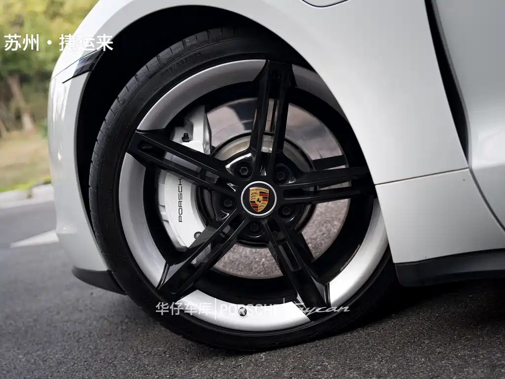Porsche Taycan — миниатюра 8