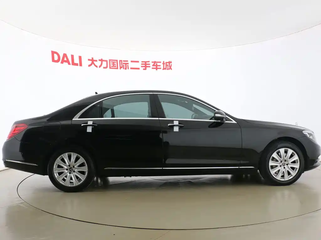 Mercedes-Benz S-Class — миниатюра 16