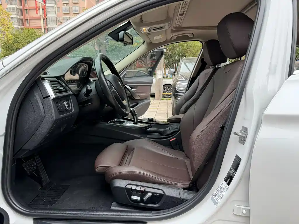 BMW 3 Series 3 2018 320Li Fashion