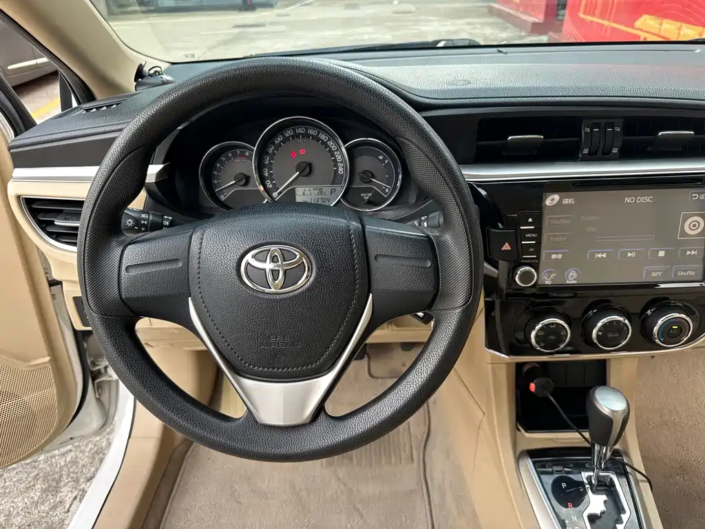 Toyota Corolla — миниатюра 9