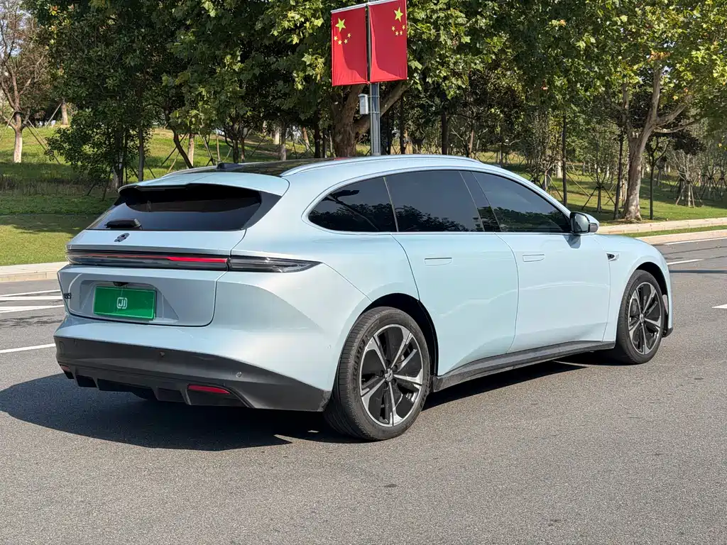 NIO ET5T — миниатюра 18