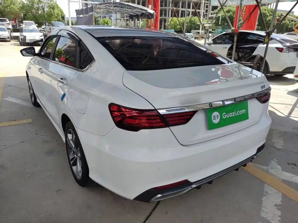 Geely Binrui — миниатюра 23