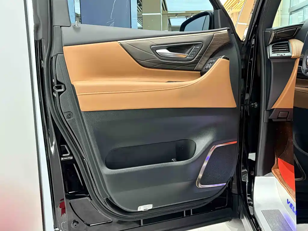 Toyota Vellfire 2024 2.5L Executive