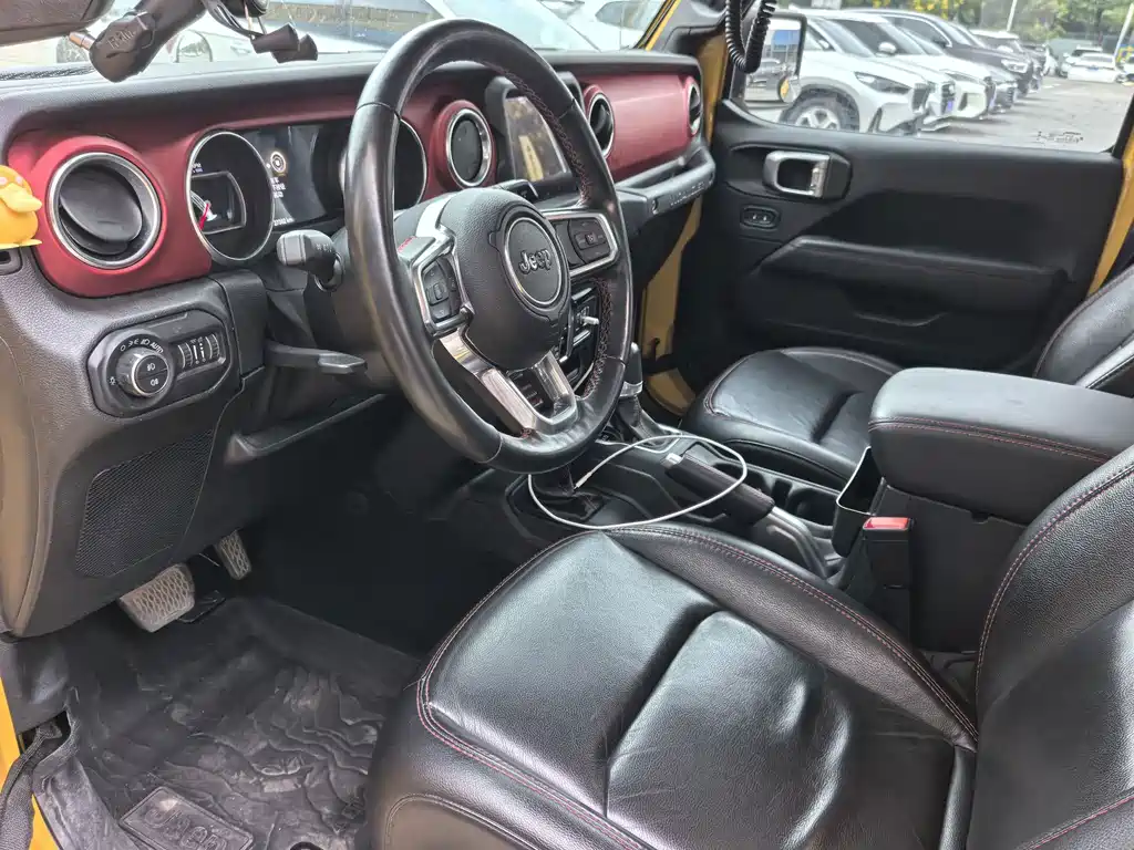 Jeep Wrangler — миниатюра 4