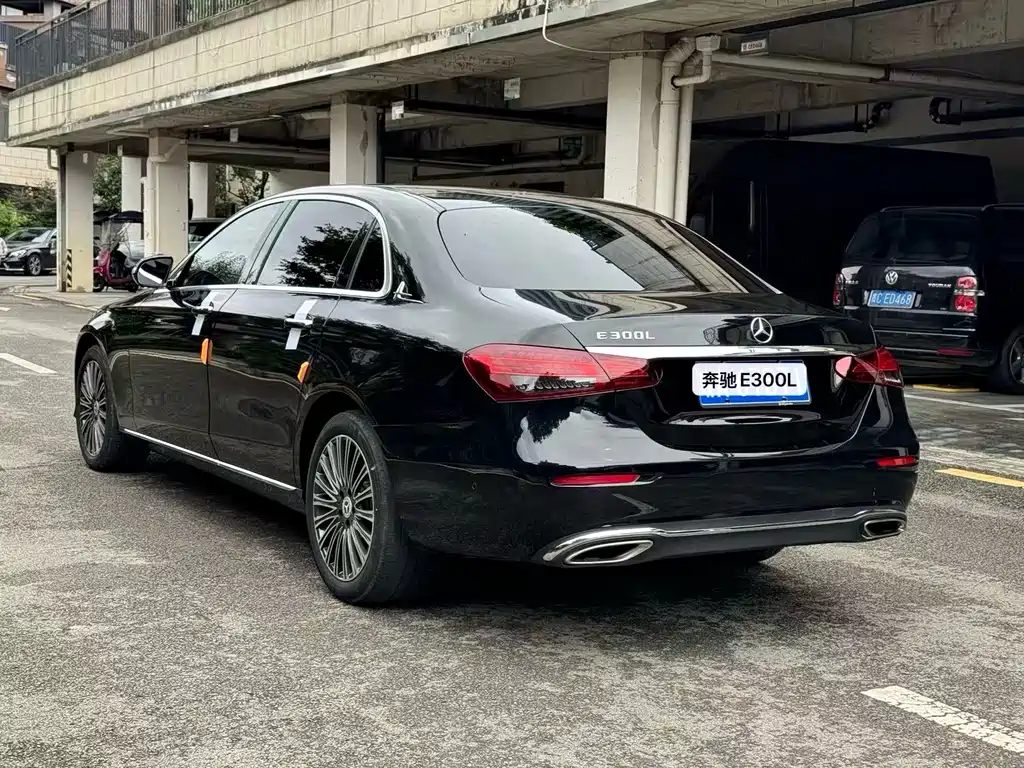 Mercedes-Benz E-Class E 2019 E 300 L Luxury