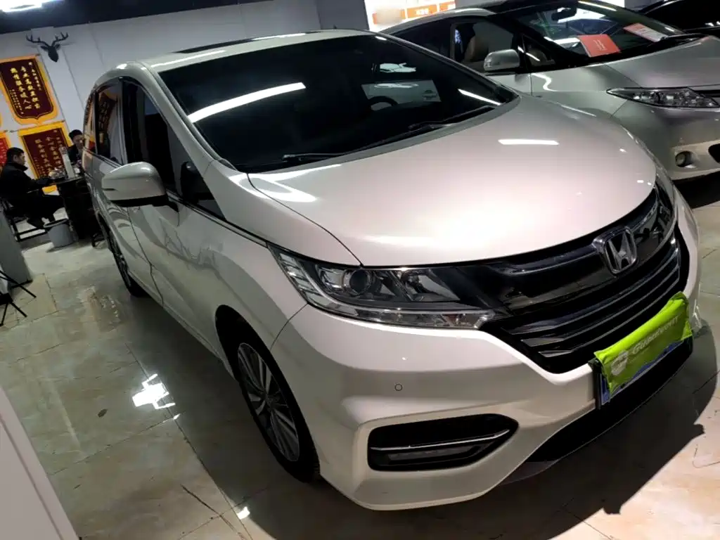Honda Odyssey — миниатюра 4