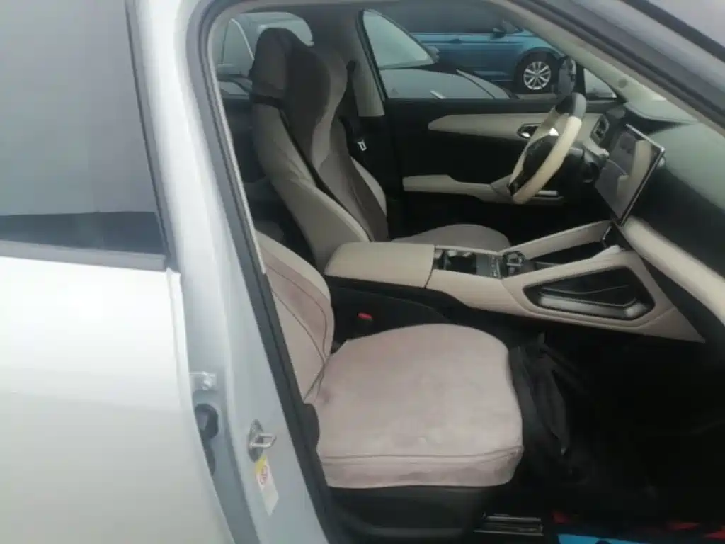 BYD Yuan UP — миниатюра 25