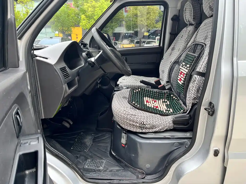 Wuling Wuling EV50 — миниатюра 8