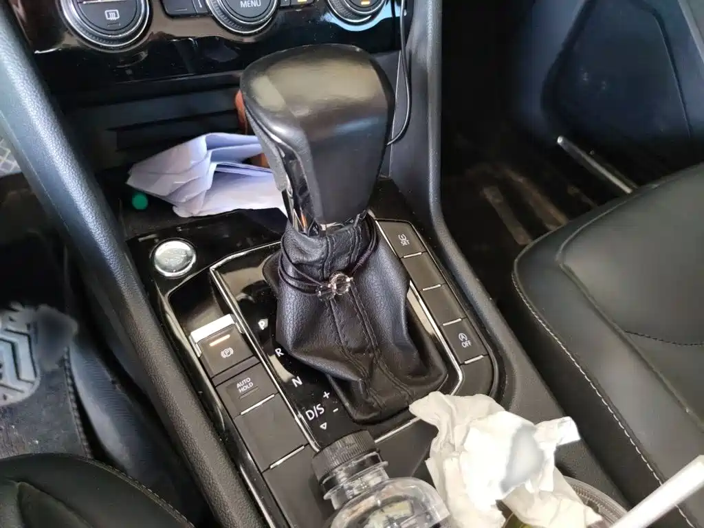 Volkswagen Tiguan L — миниатюра 7