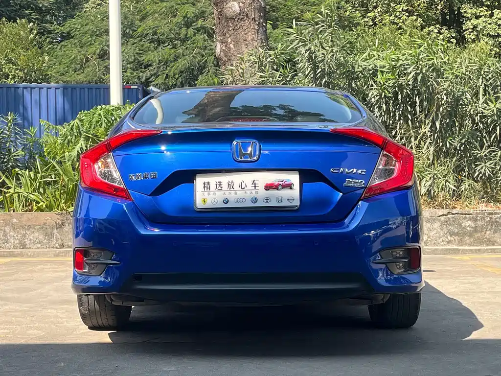 Honda Civic — миниатюра 8
