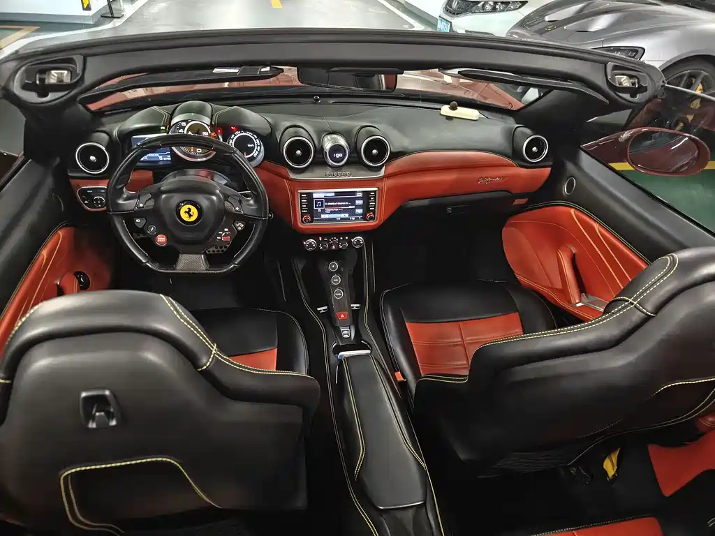 Ferrari California T 2015 3.9T