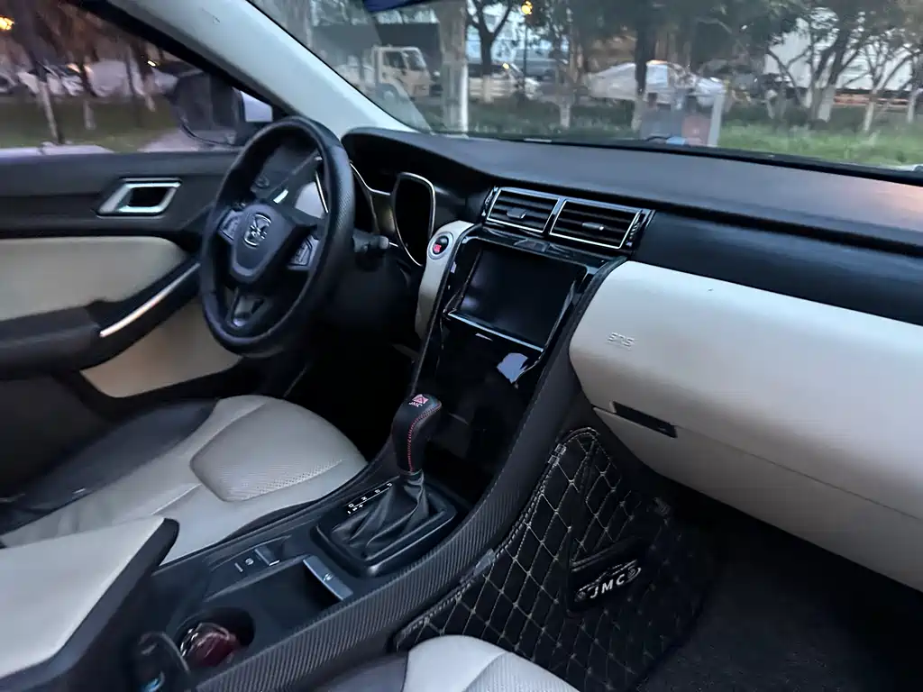 JMC Yusheng S330 1.5L GTDi Auto 2WD Premium Edition, фото 17
