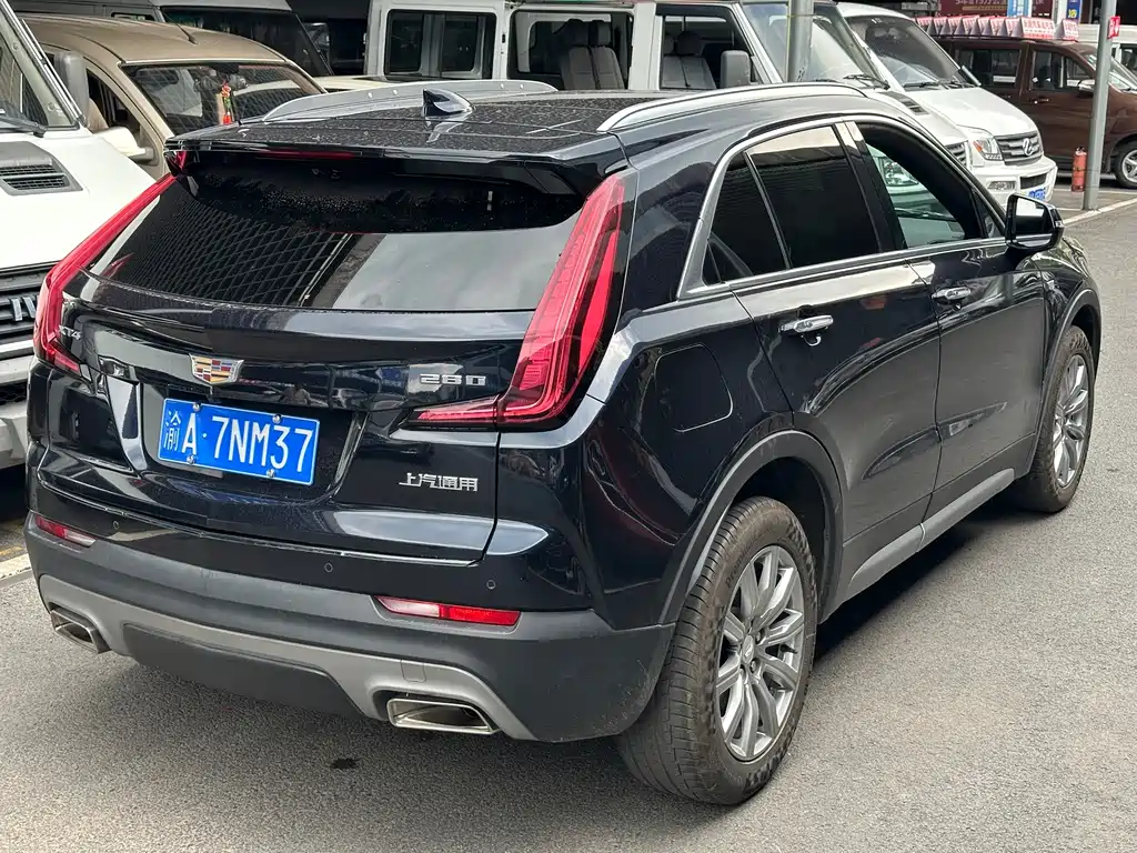 Cadillac XT4 — миниатюра 11