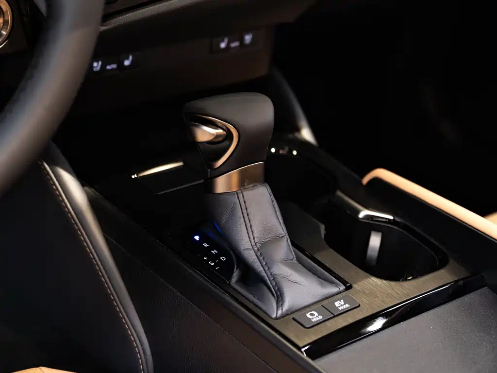 Lexus ES — миниатюра 15