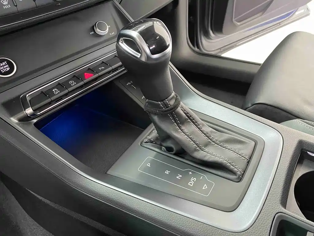 Audi Q3 Sportback — миниатюра 19