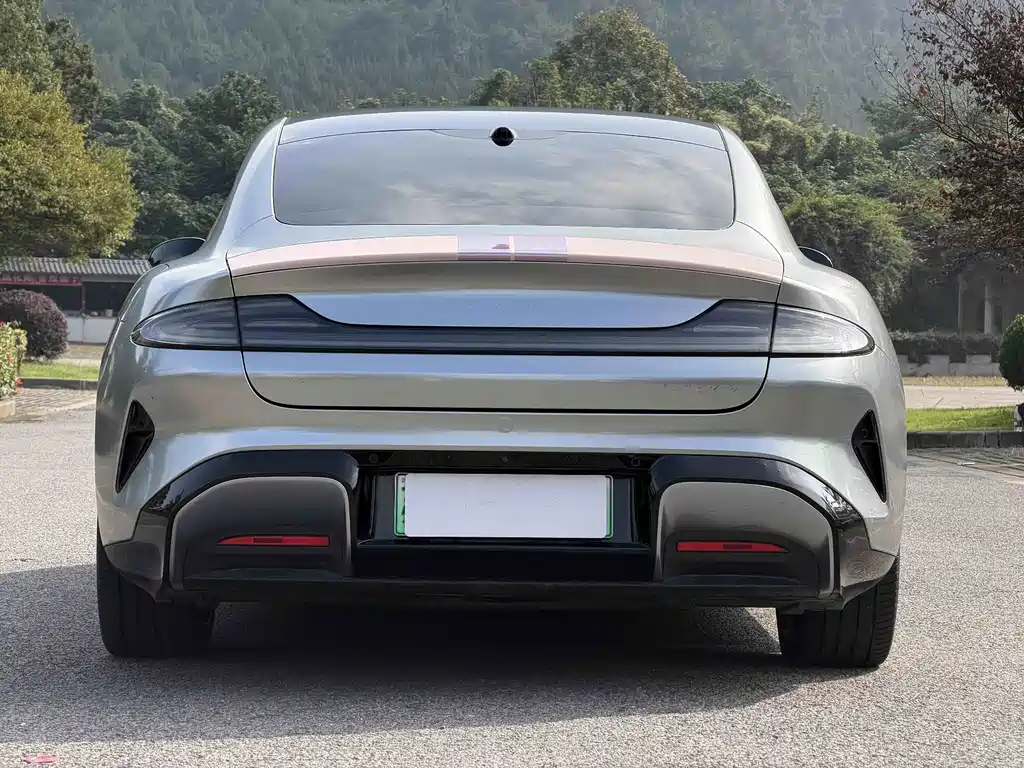 Xiaomi SU7 — миниатюра 20