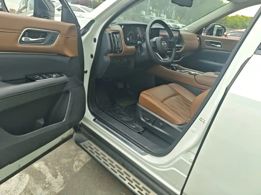 Nissan Teramont — миниатюра 16