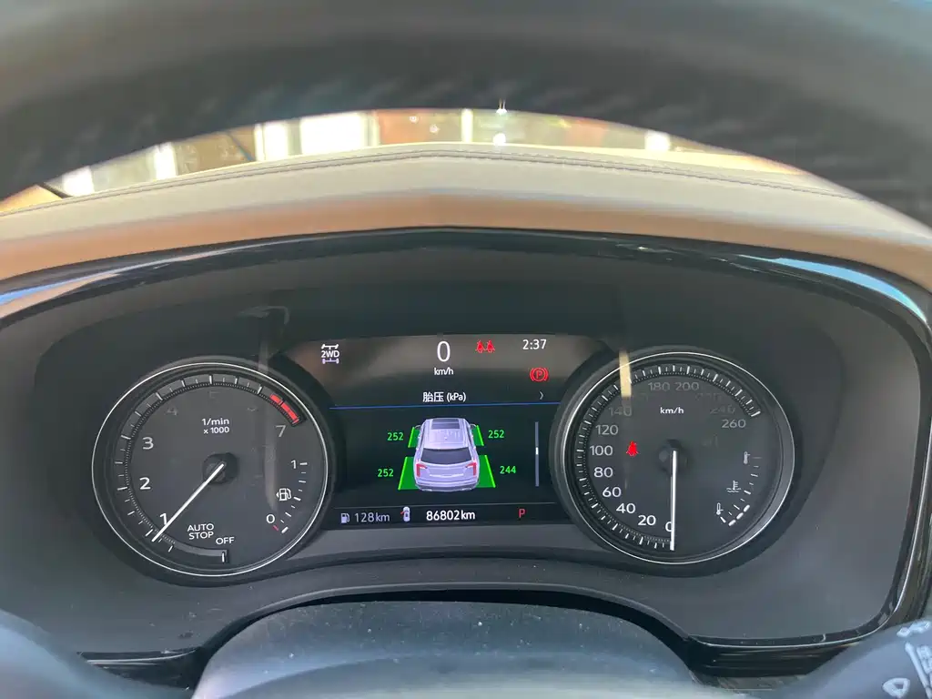 Cadillac XT6 2020 28T мест Sport